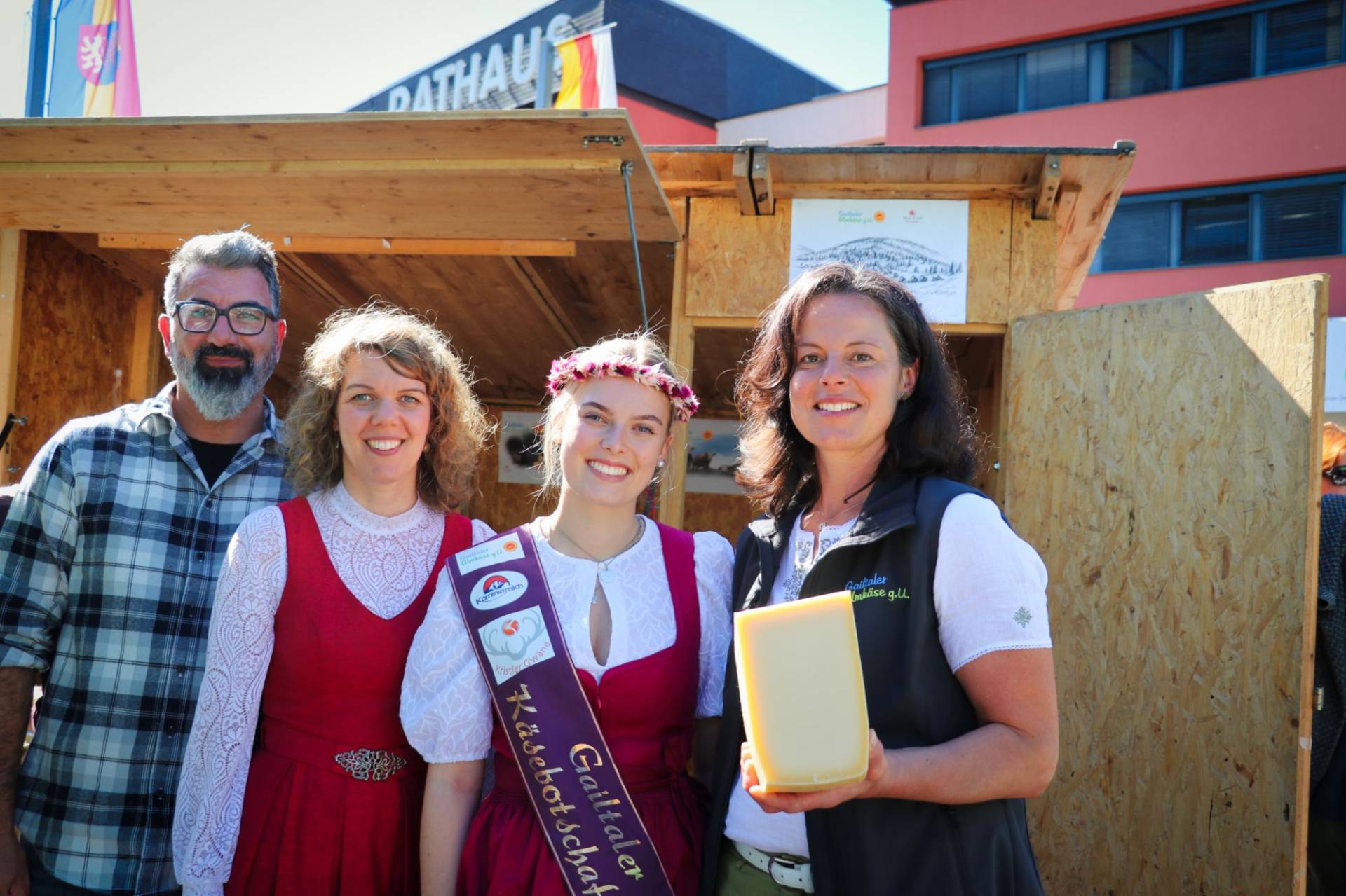 26092753